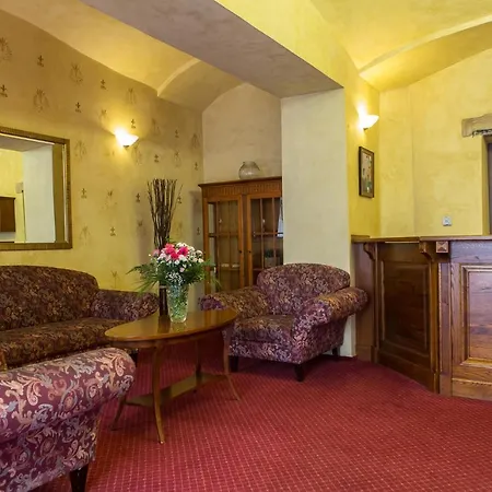 Rous Hotel 4*