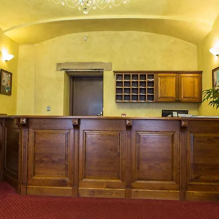Rous Hotel Pilzno