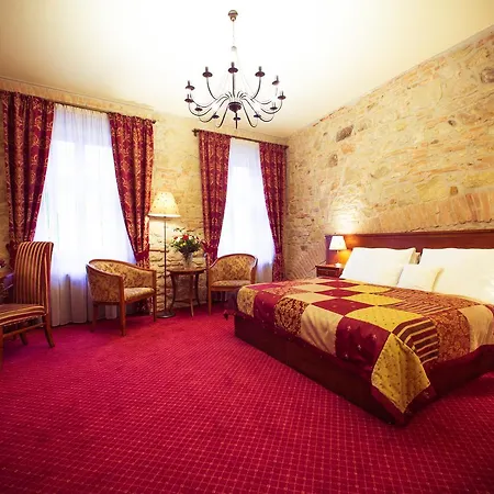 Hotel Rous Pilzno